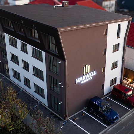 Deluxe Aparthotel Marwell Residence Сучеава Екстериор снимка