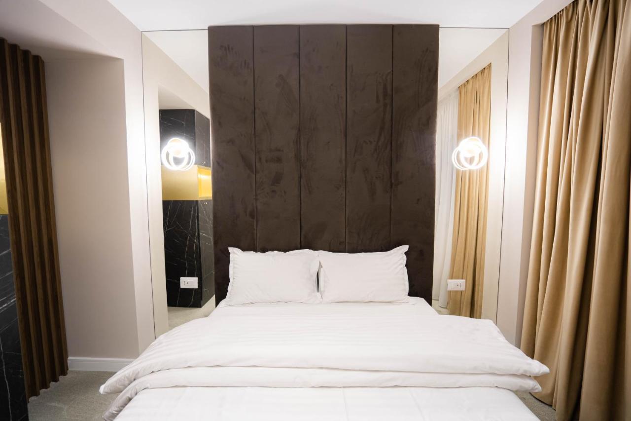 Deluxe Aparthotel Marwell Residence Сучеава Екстериор снимка