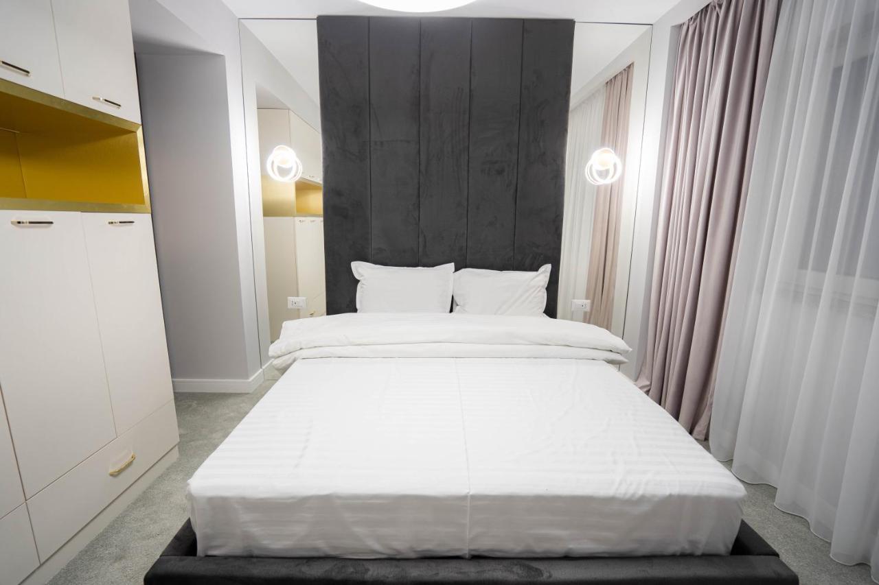 Deluxe Aparthotel Marwell Residence Сучеава Екстериор снимка